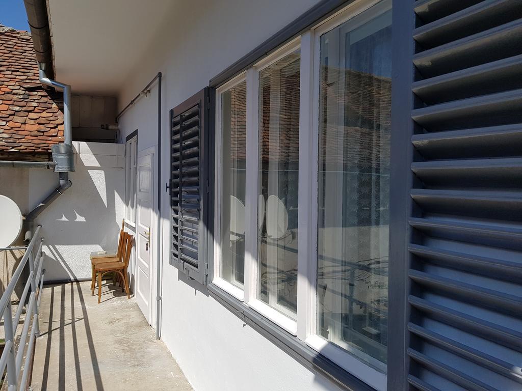 Luk Old Town Apartment Sibiu Exterior photo