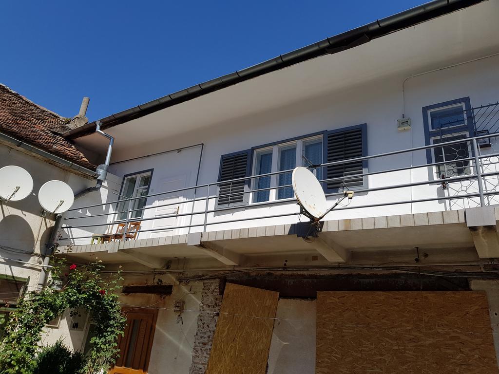 Luk Old Town Apartment Sibiu Exterior photo